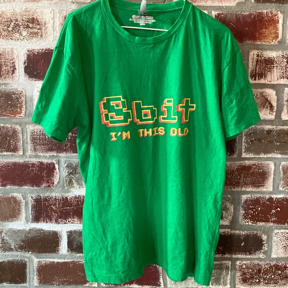 DESIGN BY HUMANS T-shirt Men's sz M